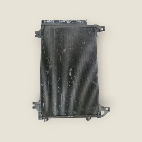 Radiador De Aire Toyota Yaris Sport