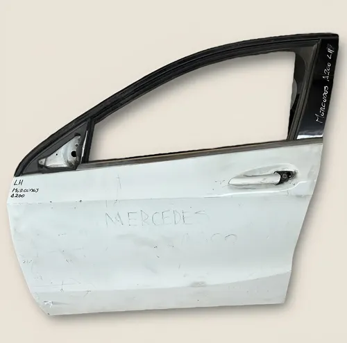 Puerta Delantera Izquierda Mercedes-Benz A200 · Original Usado