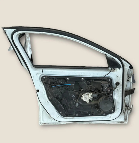 Puerta Delantera Izquierda Mercedes Benz A200- Delantera Izquierdo Blanco