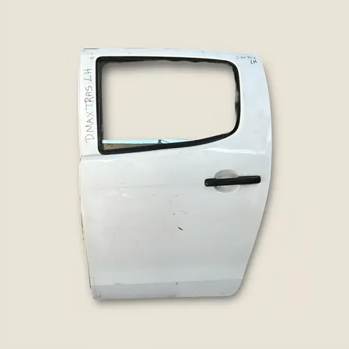 Puerta Trasera Izquierda Chevrolet Dmax 2015-2023 · Original Usado