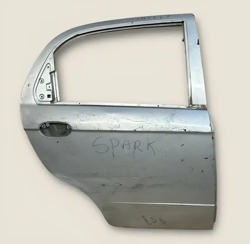 Puerta Trasera Derecha Chevrolet Spark · Original Usado
