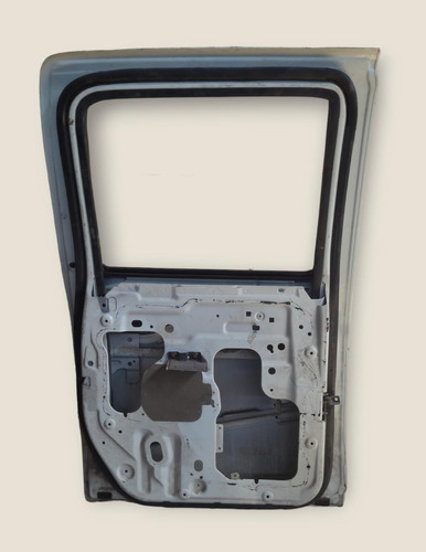 Puerta Trasera Izquierda Chevrolet Dmax Trasera Izquierdo Blanco