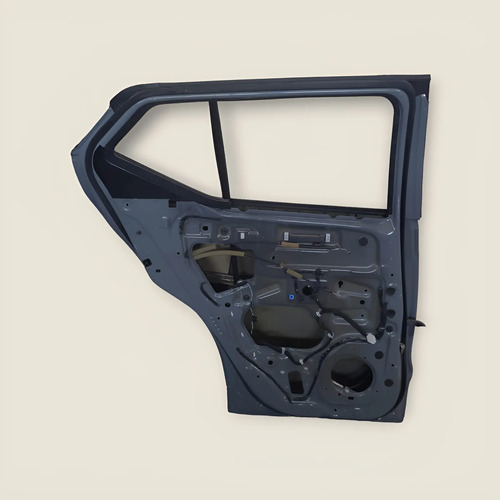 Puerta Trasera Izquierda Nissan Kicks · Original Usado