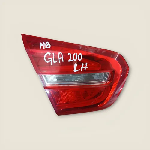 Foco Portalón Trasero Izquierdo Mercedes-Benz GLA 200 · Original Usado