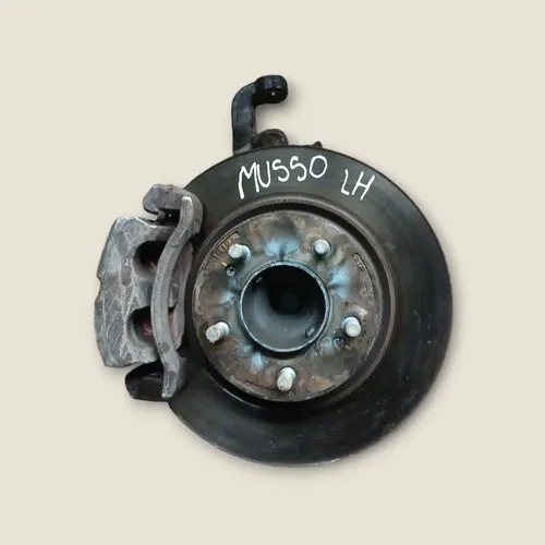 Maza Izquierda Ssangyong Musso 2017-2023 · Original Usado