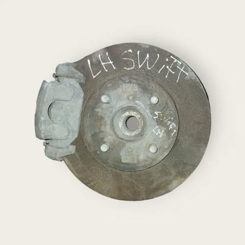 Maza Izquierda Suzuki Swift 2012-2016 · Original Usado