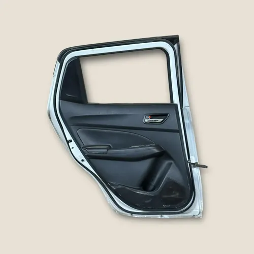 Puerta Trasera Izquierda Suzuki Swift 2018/2023 Trasera Izquierdo Blanco