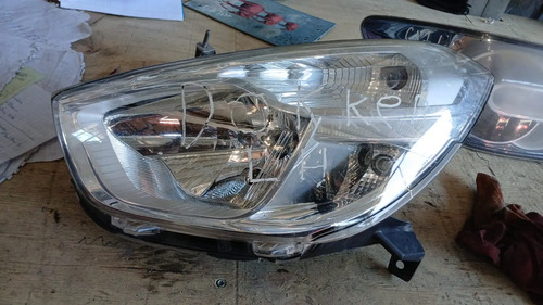 Optico Izquierdo Renault Dokker Detalle Izquierdo
