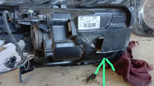 Optico Izquierdo Renault Dokker Detalle Izquierdo