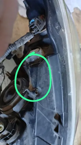 Optico Izquierdo Renault Dokker Detalle Izquierdo