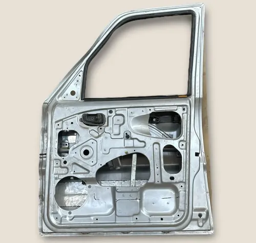 Puerta Delantera Derecha Mahindra Pickup Delantera Derecho Gris