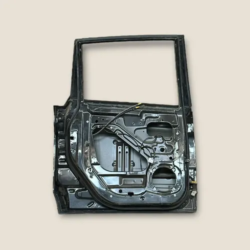 Puerta Trasera Izquierda Ssangyong Actyon Sport Trasera Izquierdo Negro