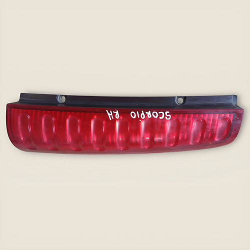 Foco Trasero Derecho Mahindra Scorpio · Original Usado