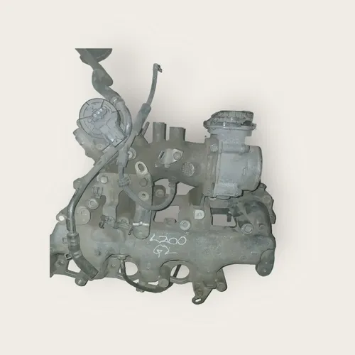 Múltiple de Admisión Mitsubishi L200 2016-2023 · Original Usado