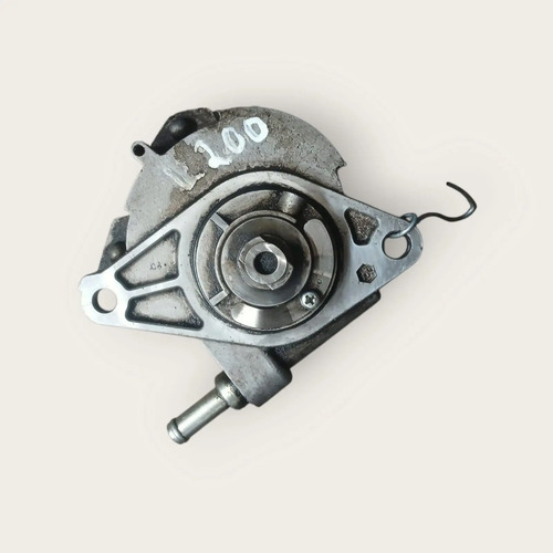 Bomba De Vacio Mitsubishi L200