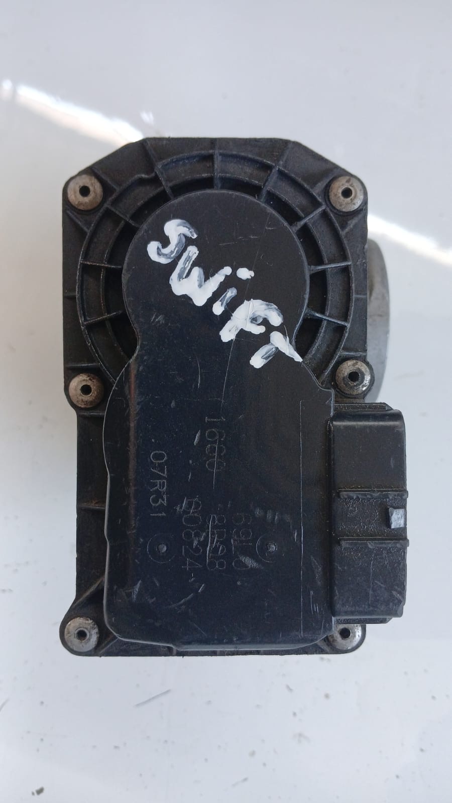 Cuerpo de aceleración Suzuki Swift