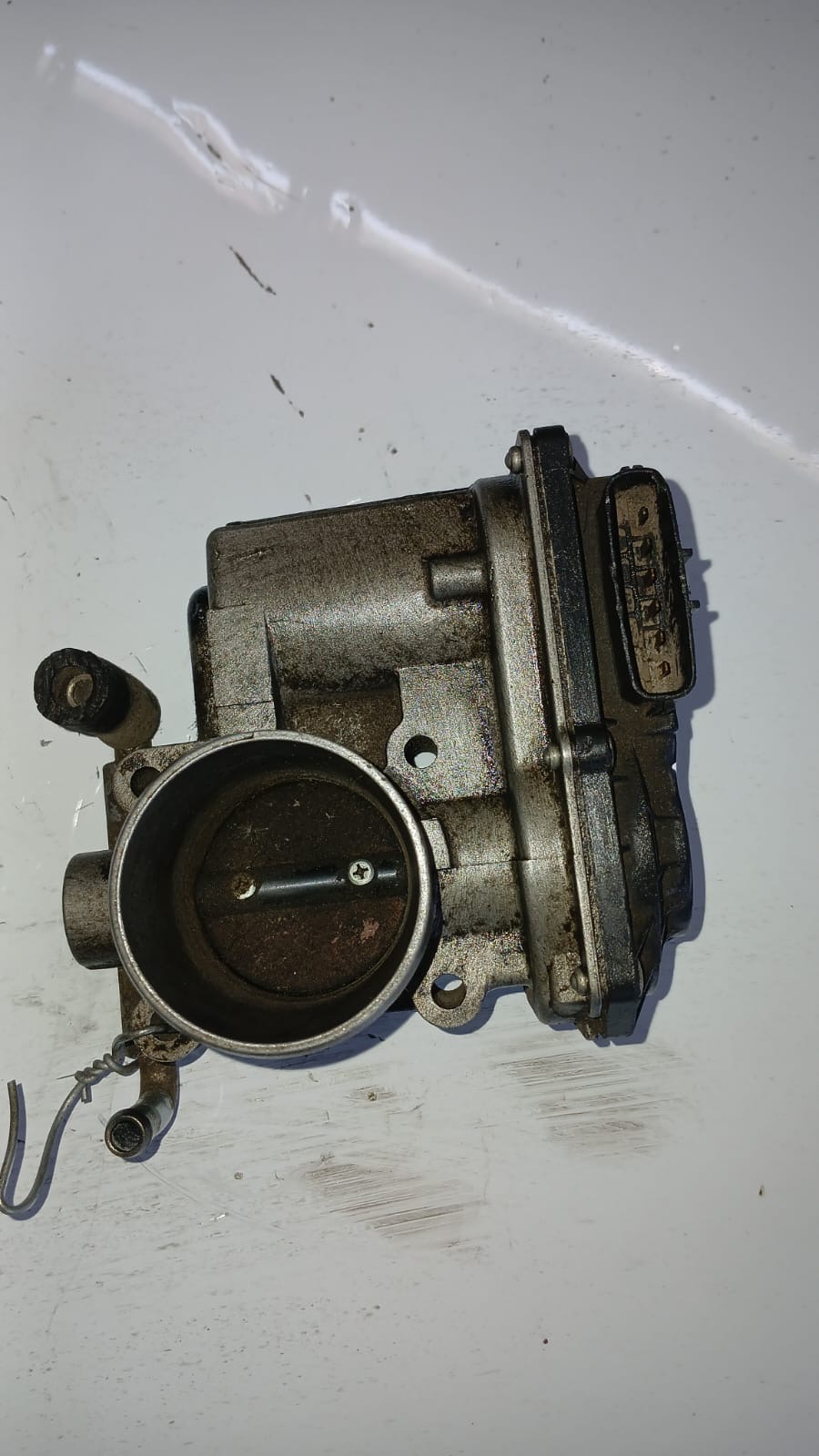 Cuerpo de aceleración Suzuki Swift