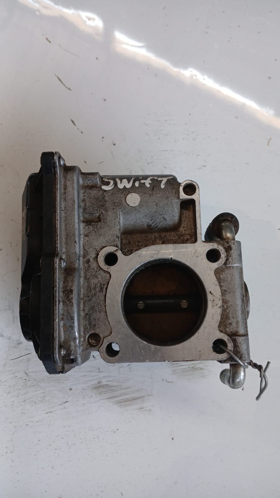 Cuerpo de aceleración Suzuki Swift