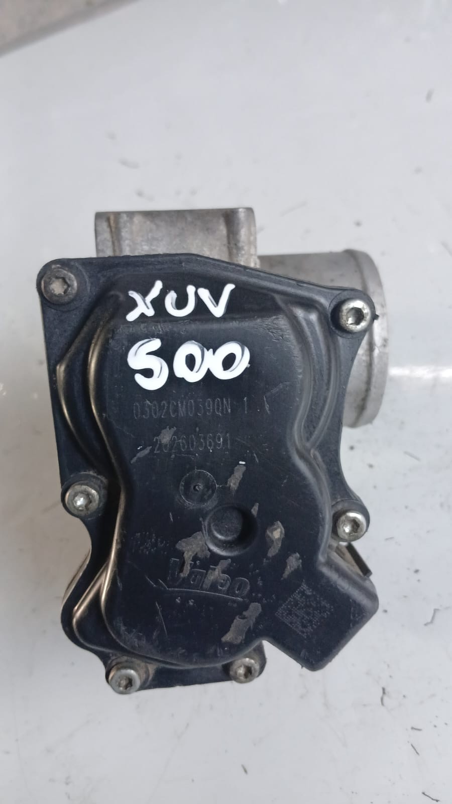 Cuerpo de aceleración Mahindra Xuv-500