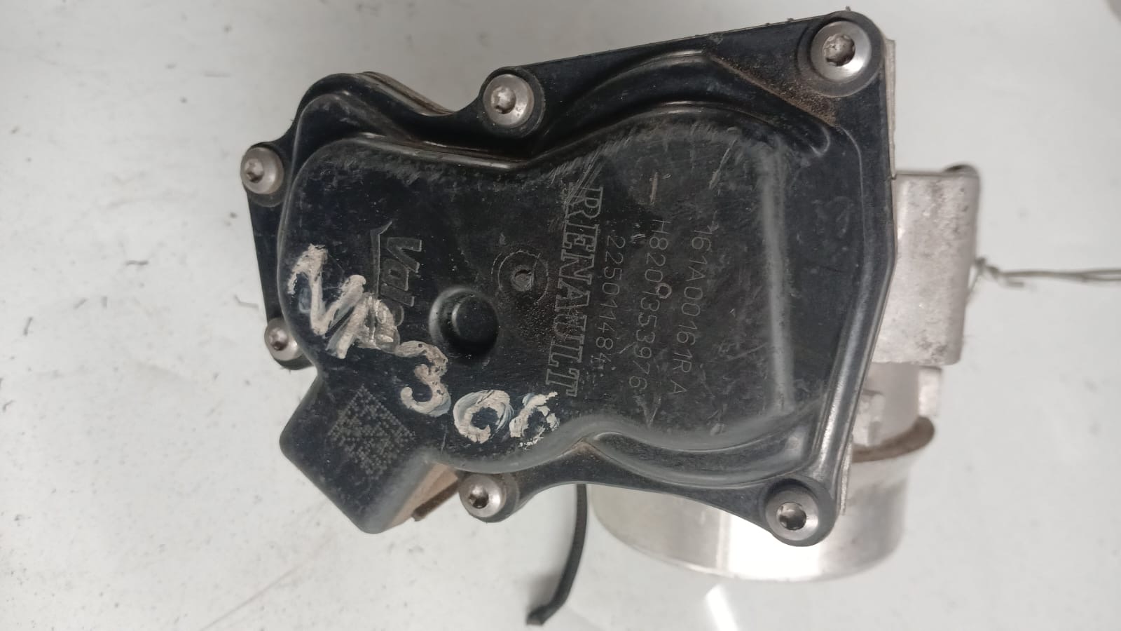 Cuerpo de aceleración Nissan Np300