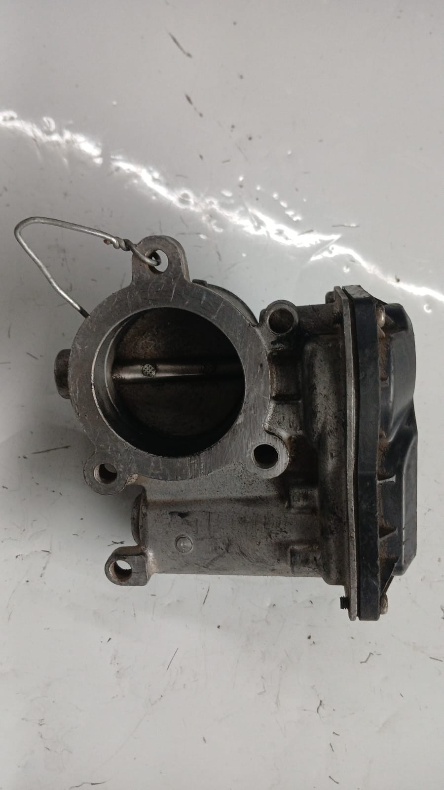 Cuerpo de aceleración Suzuki Swift