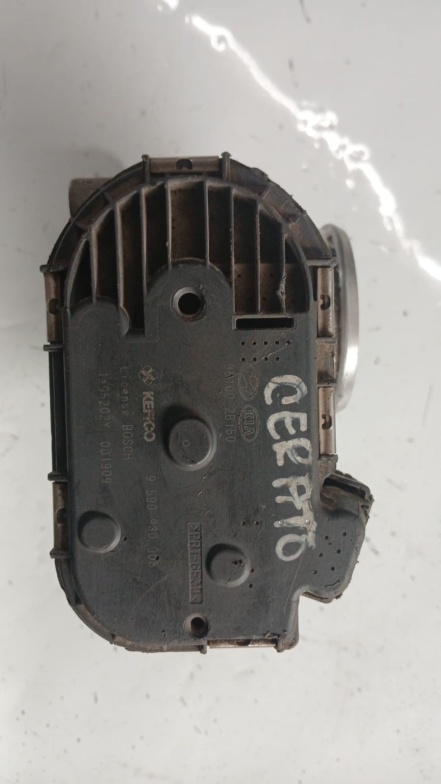Cuerpo de aceleración kia Cerato