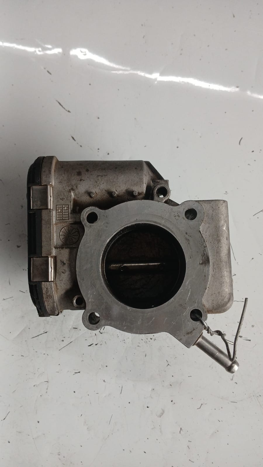 Cuerpo de aceleración kia Cerato
