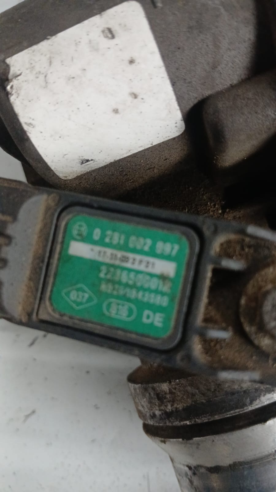 Cuerpo de aceleración Renault Dokker