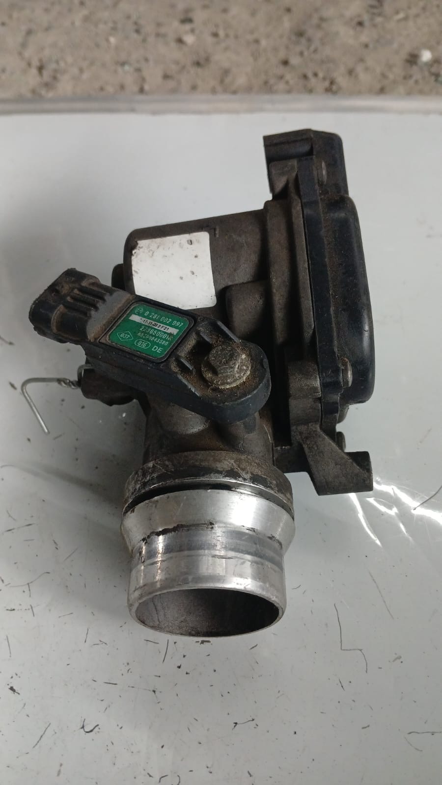 Cuerpo de aceleración Renault Dokker