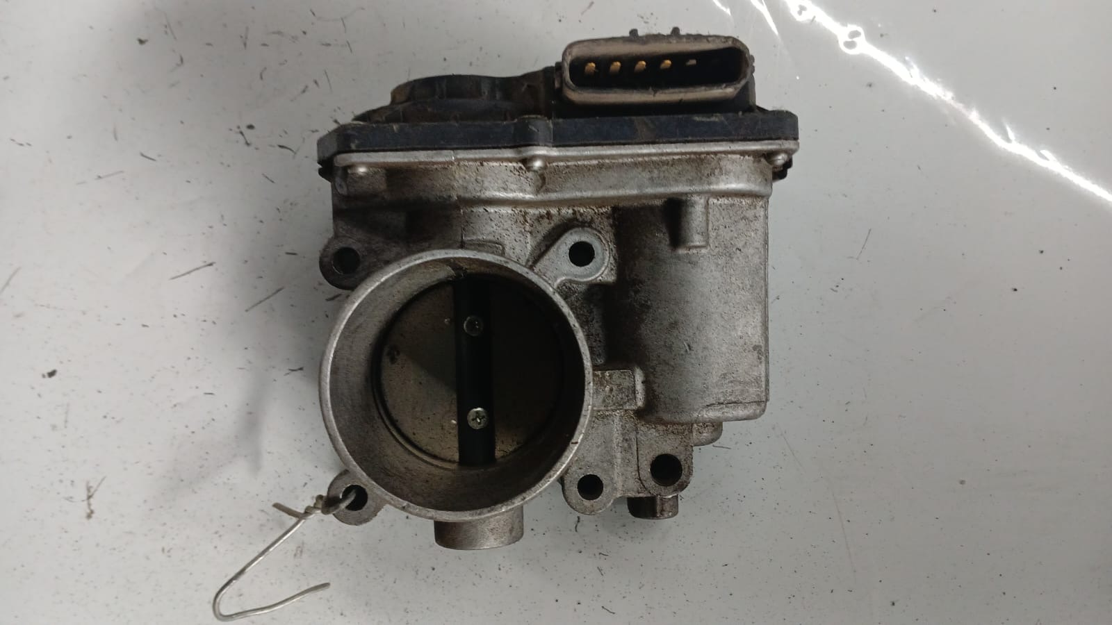 Cuerpo de aceleración Nissan Versa