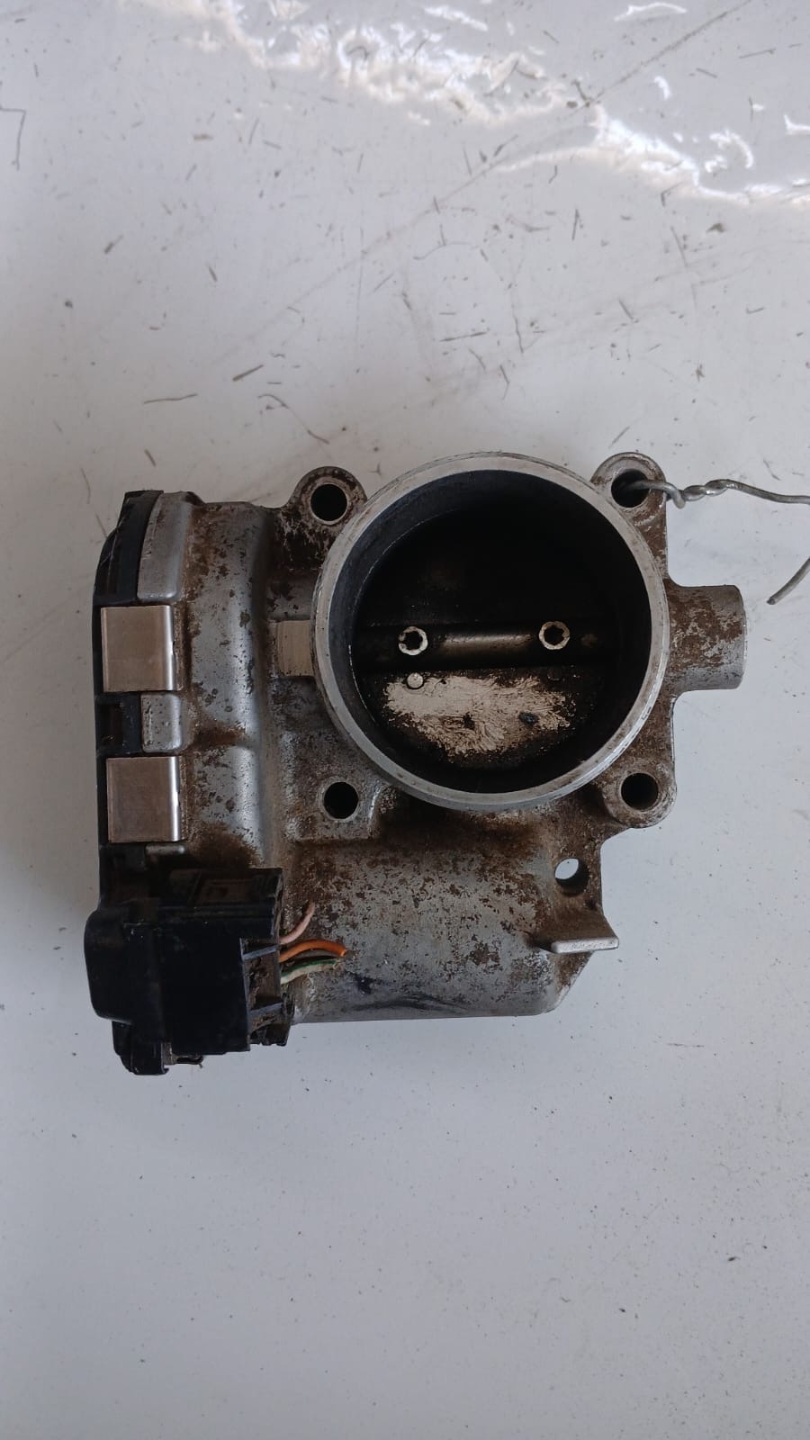 Cuerpo de aceleración Changan Cx70