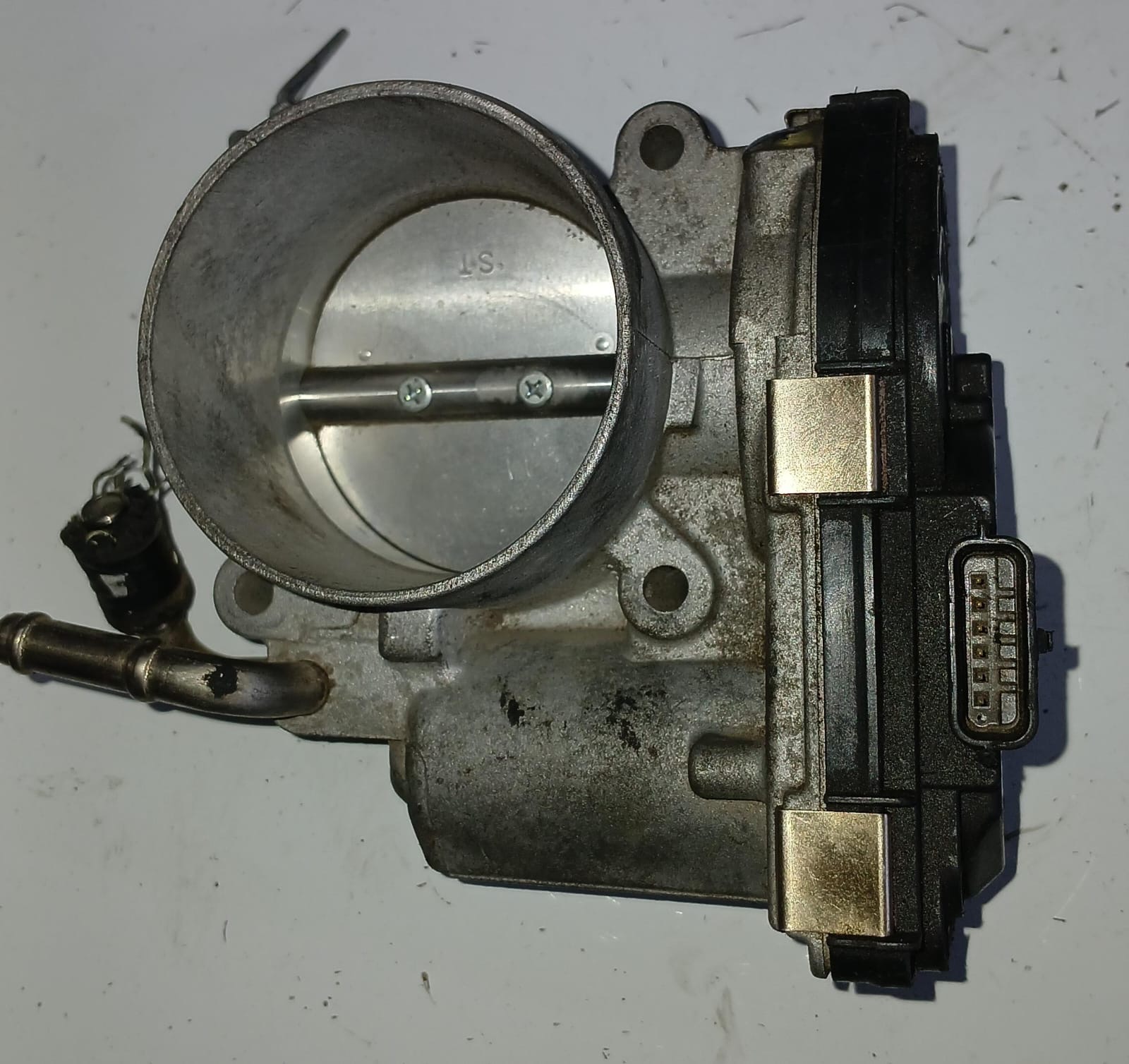 Cuerpo de AceleraciónNissan Sentra