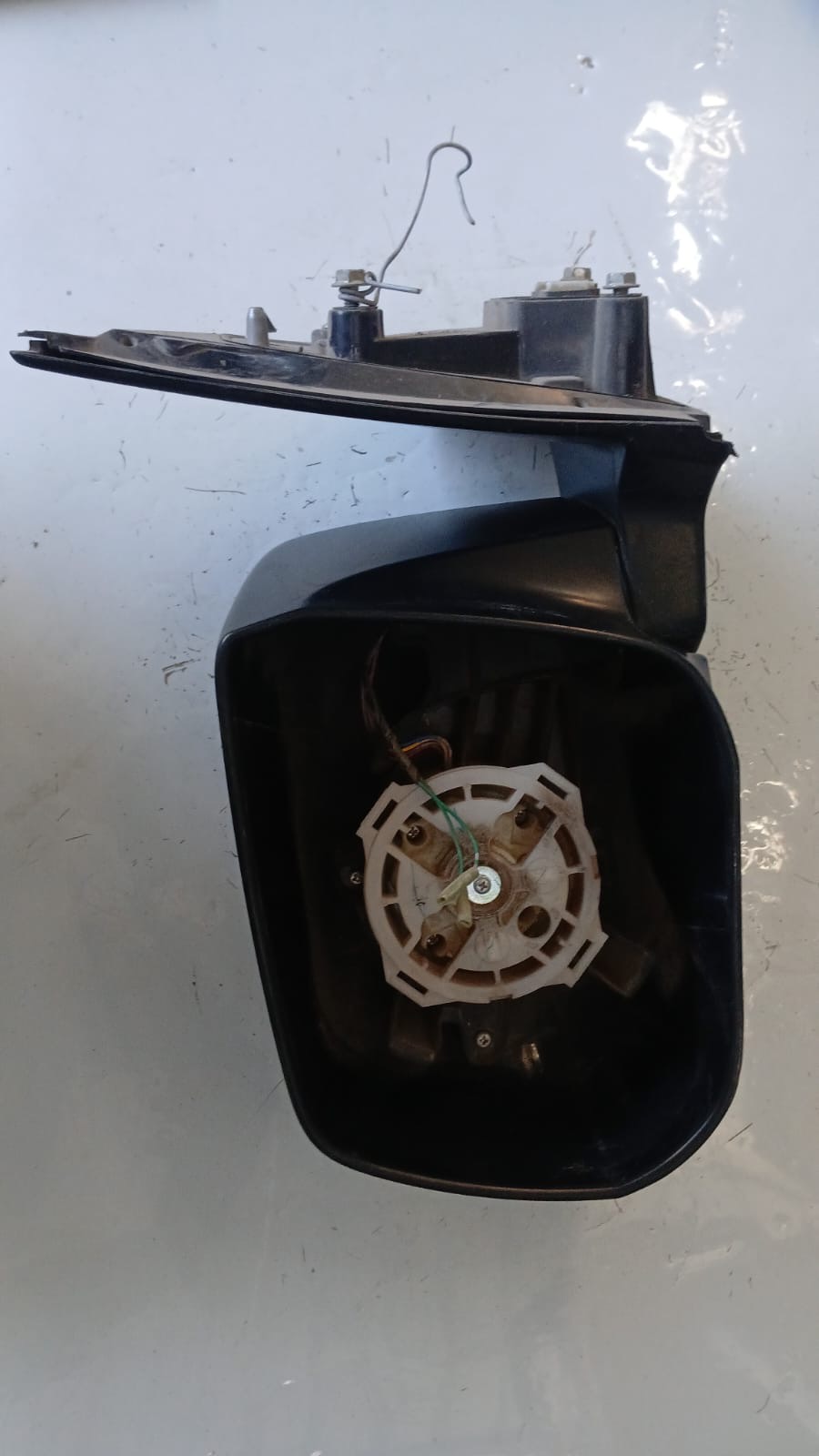 Espejo izquierdo Chevrolet Dmax