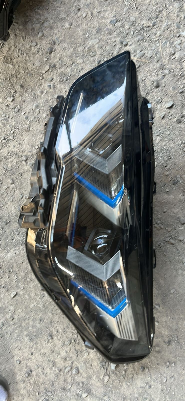 Óptico Izquierdo BMW X2