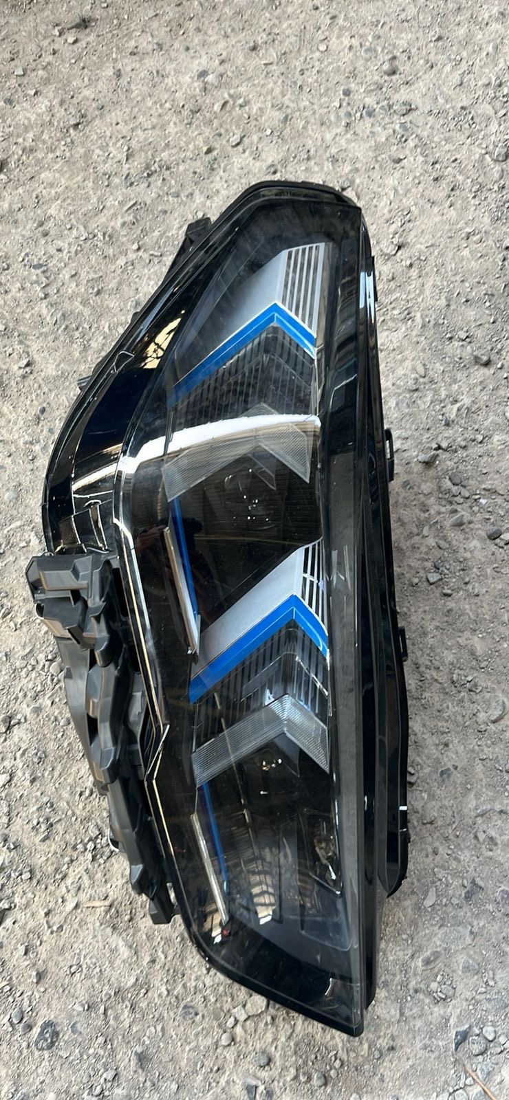 Óptico derecho BMW X2