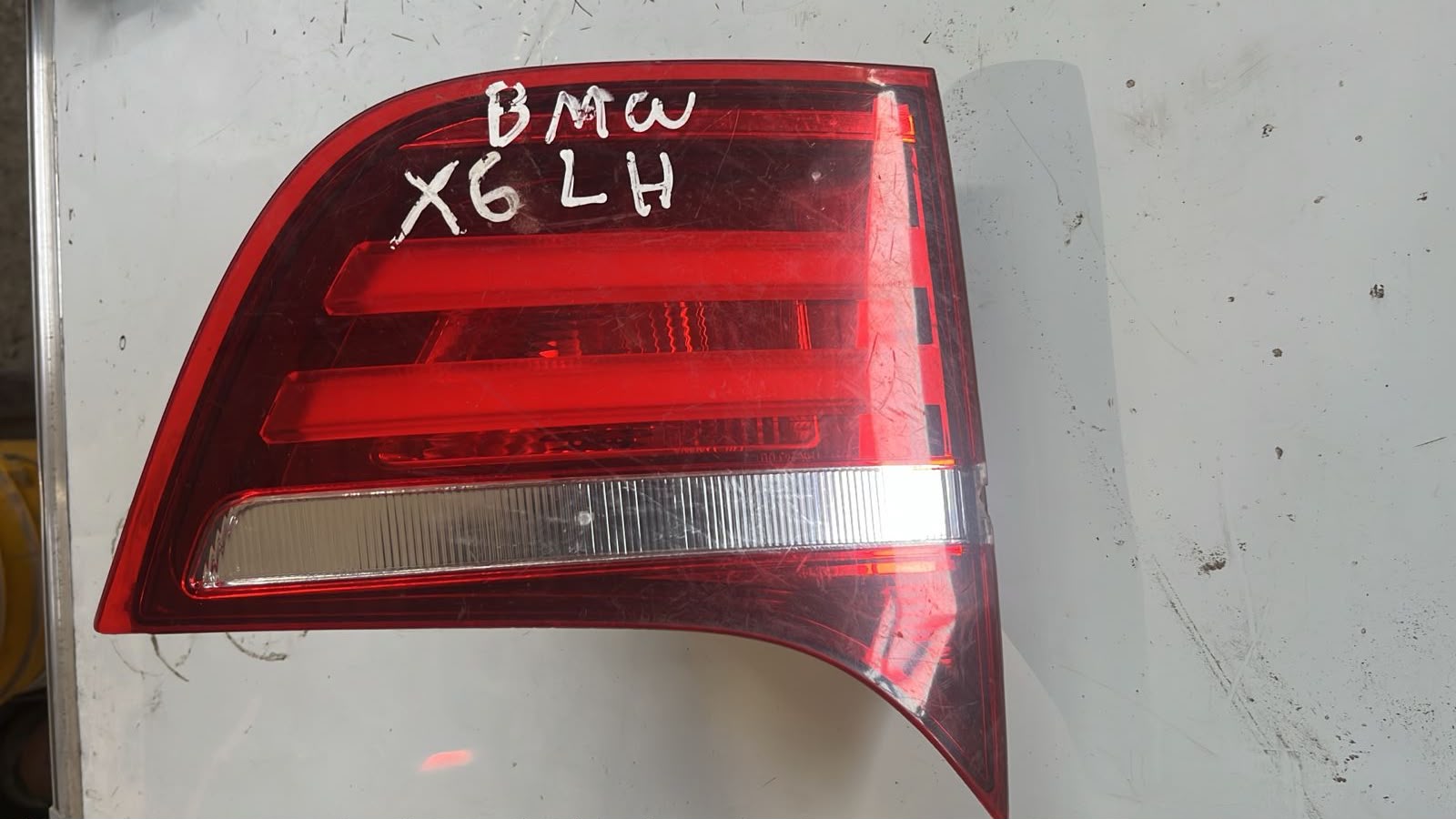 Foco trasero izquierdo BMW X6