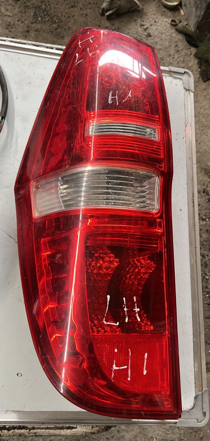 Foco trasero izquierdo Hyundai h1