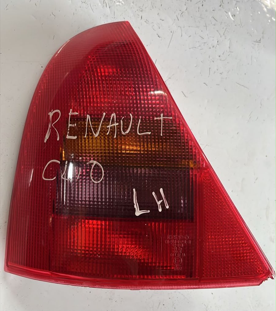 Foco trasero izquierdo Renault clio