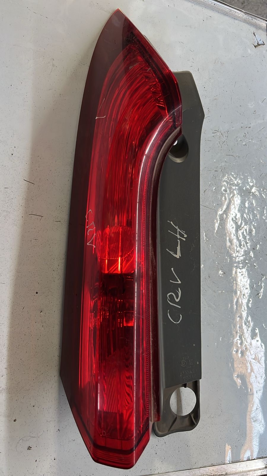 Foco trasero izquierdo honda CRv