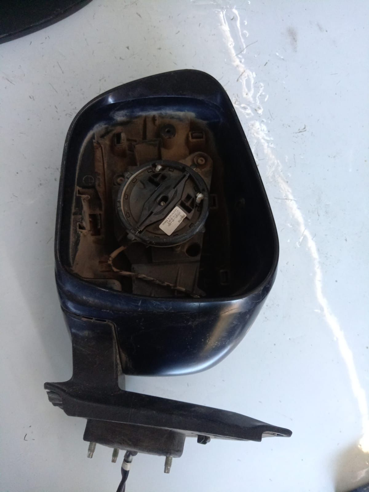 Espejo izquierdo Nissan NP300