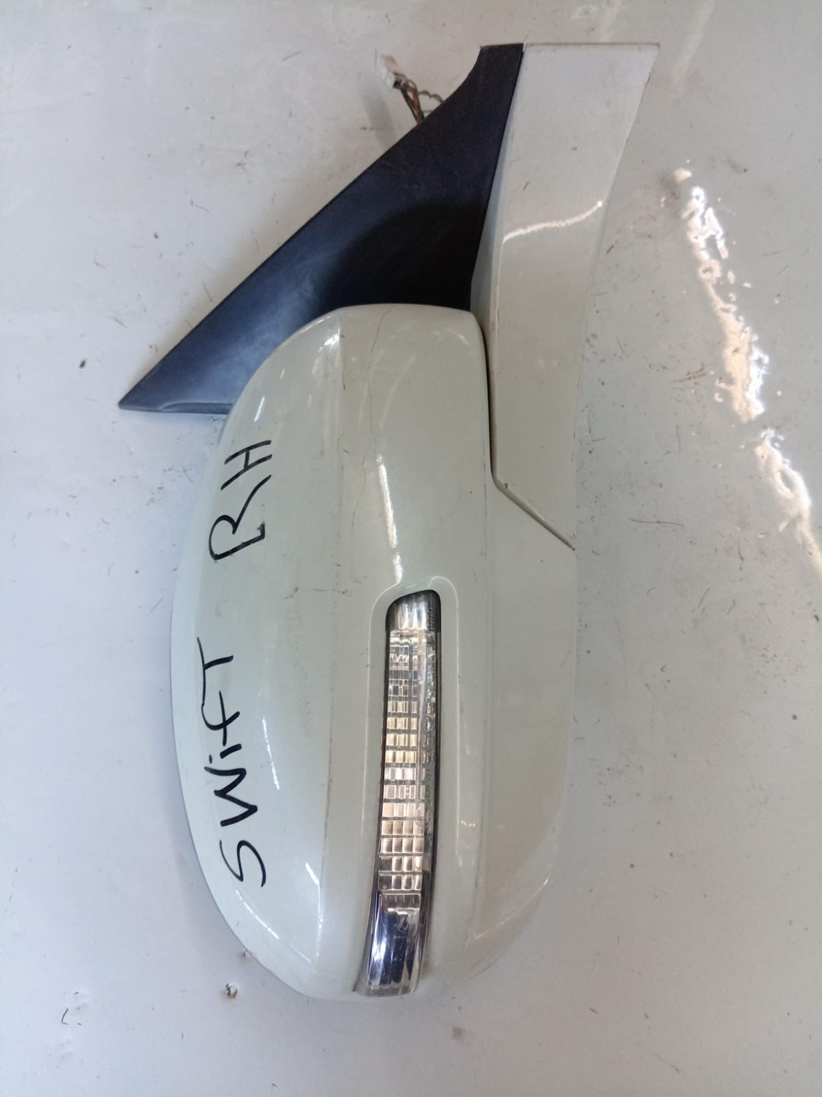 Espejo derecho Suzuki Swift