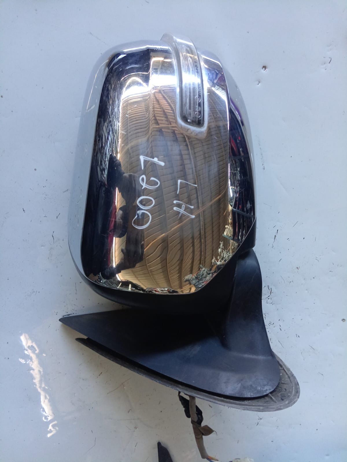 Espejo izquierdo Mitsubishi L200