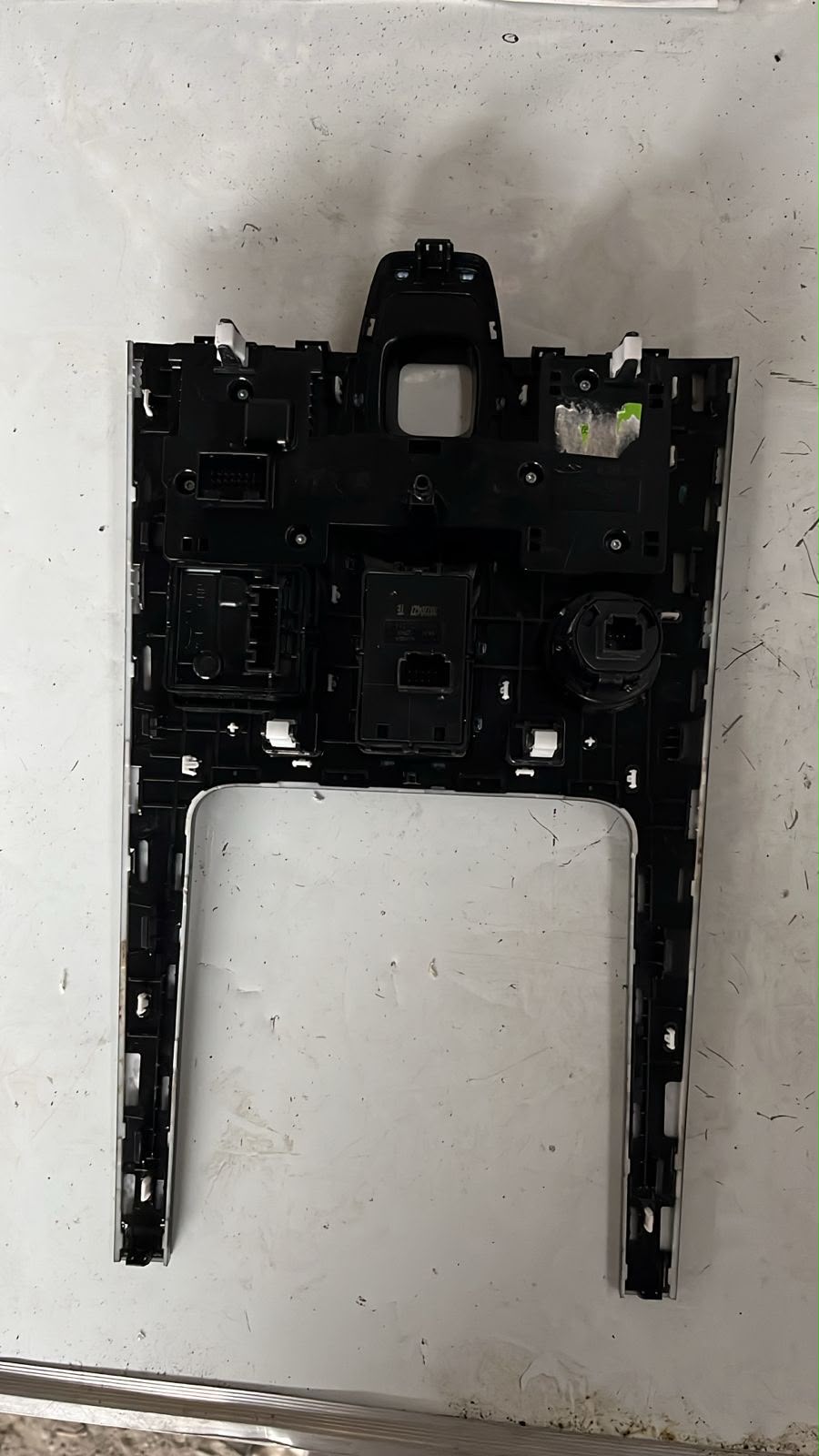 Consola central Chery Tiggo 8pro