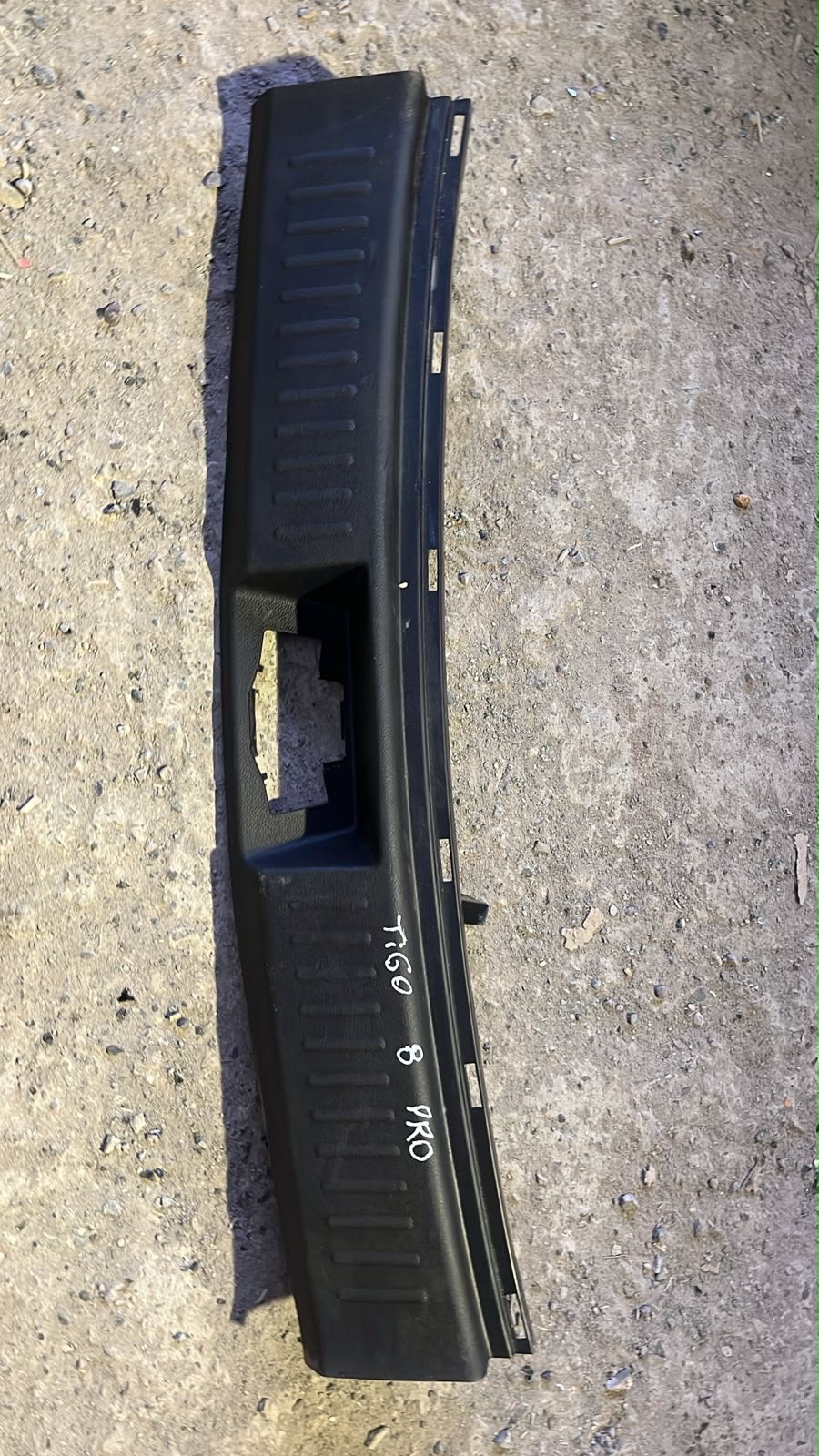 Cubre piso trasero chery tiggo 8pro