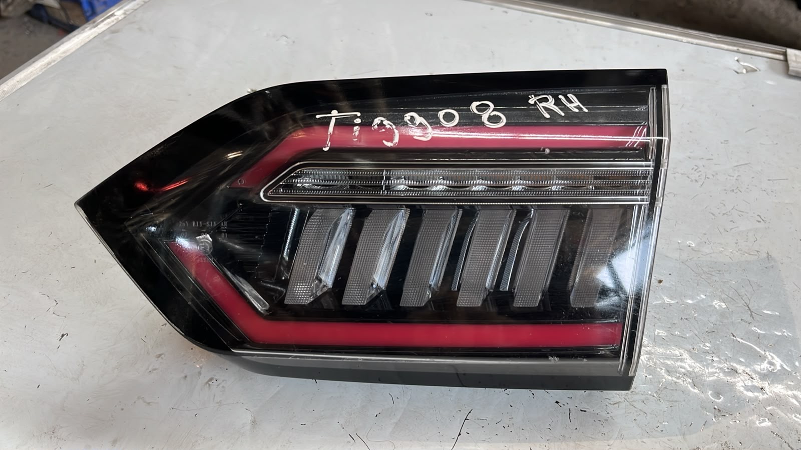 Foco de portalón derecho Tiggo 8 pro