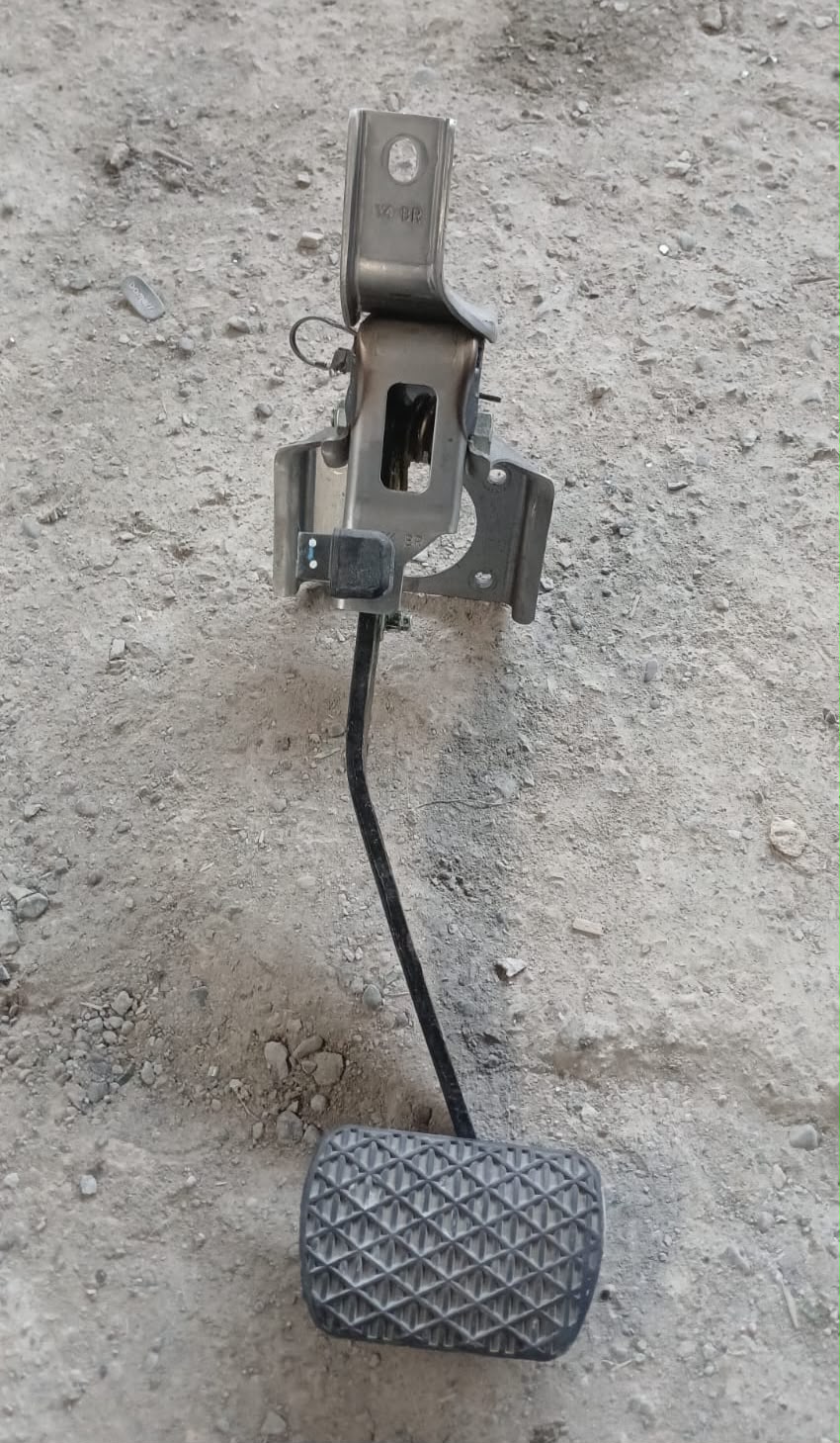 Pedal de freno Ssangyong Musso