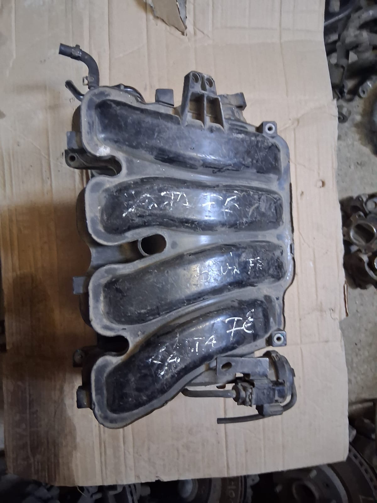 Múltiple de admisión Hyundai Santa