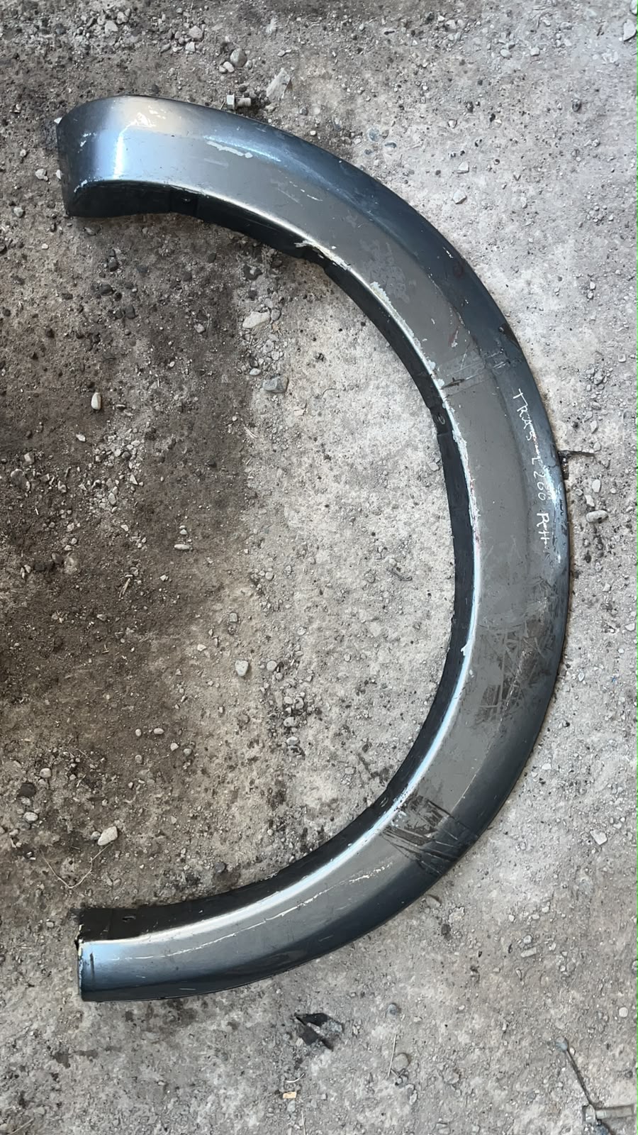 Moldura Trasera derecha Mitsubishi L200