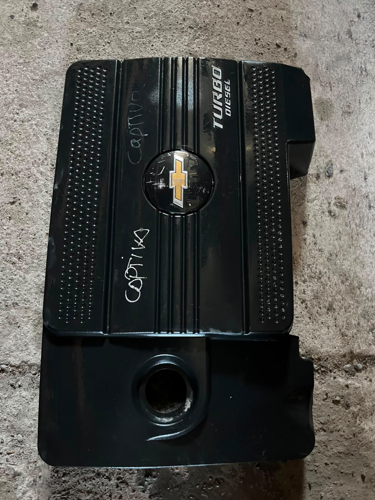 Tapa de motor Chevrolet Captiva
