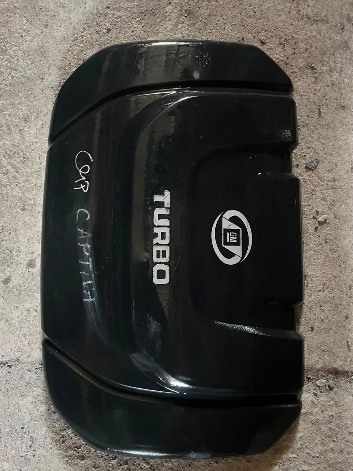 Tapa de motor Chevrolet Captiva